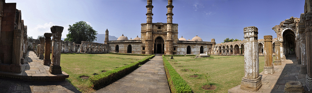 Historical Buildings of Champaner-Pavagadh Archaeological Park | India Heritage Sites