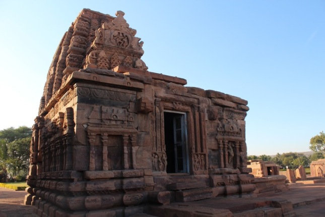 Kasivisveshwara temple